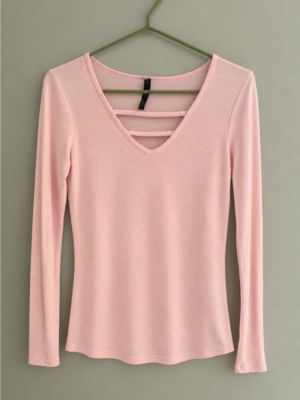 GAIAM Soft Pink Long Sleeve V-Neck Strappy Top